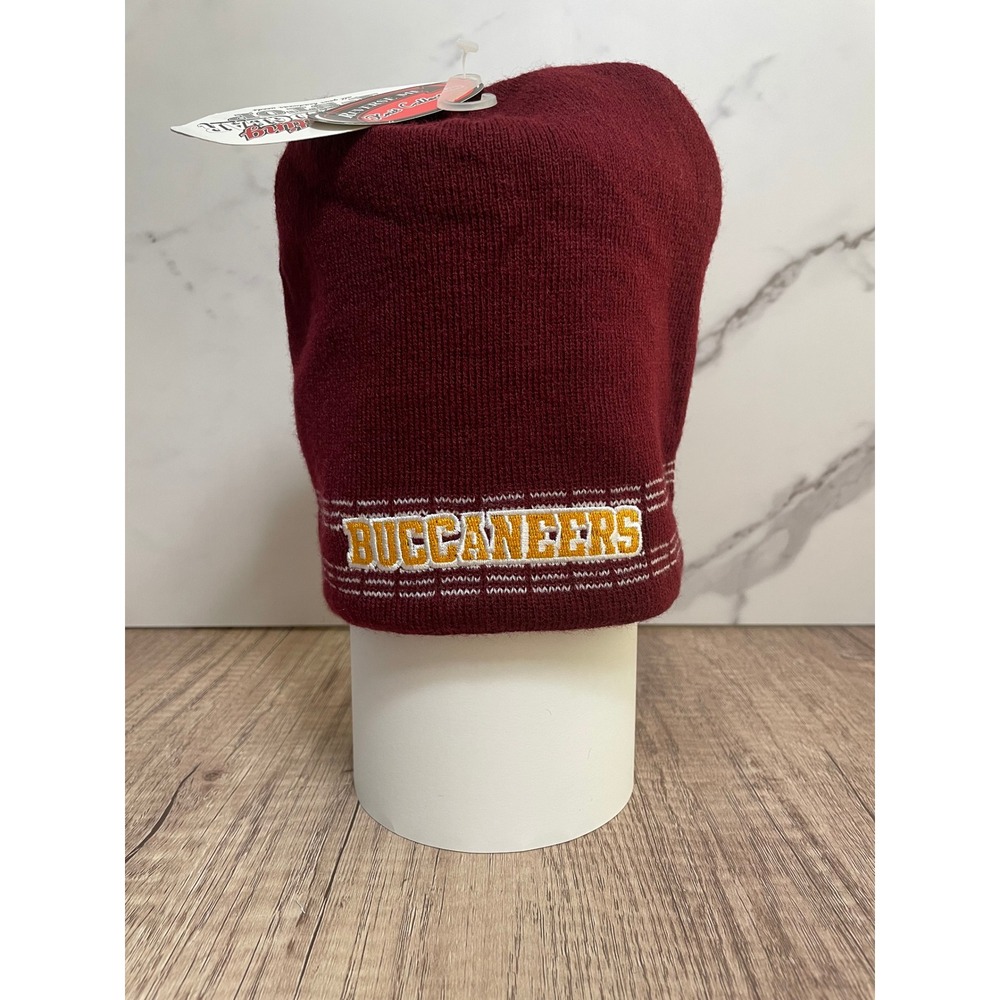 Bellflower HS Buccaneers Reversible Beanie Hat Knit Cuffed Winter‎ Embroidered